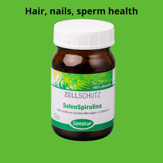 Vitamin supplement bottle labeled 'SelenSpirulina' on a green background